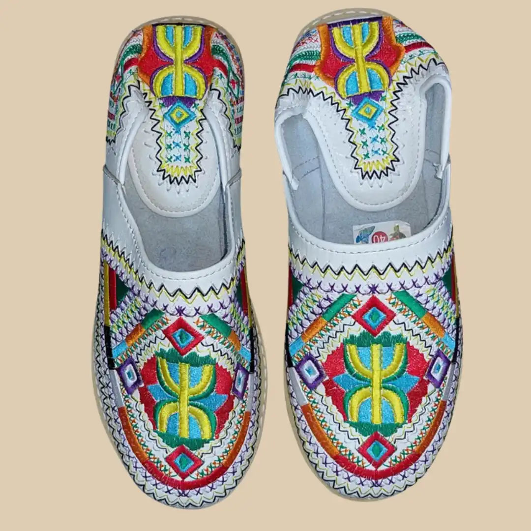 amazighshoecraft™ – Babouche brodée artisanale