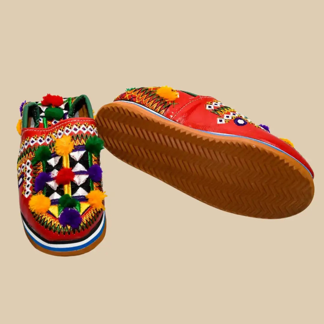 amazighshoecraft™ – Babouche berbère classique pour femme