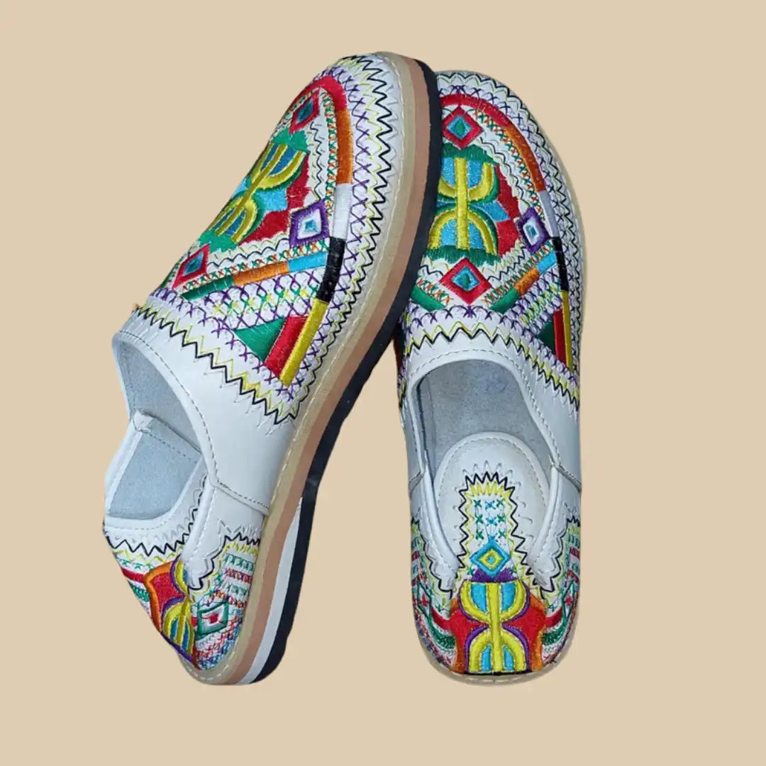 amazighshoecraft™ – Babouche brodée artisanale
